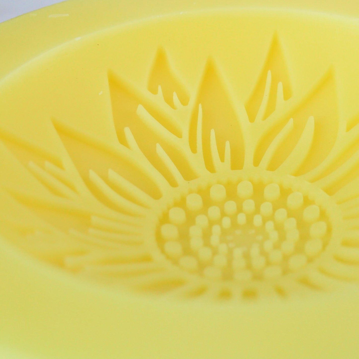 Lemon Vanilla Sugar Scented Vessel - Sunflower